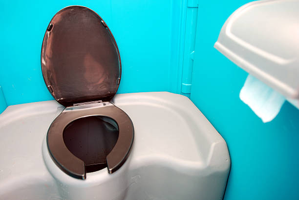 Porta potty delivery and setup in Naranja, FL